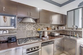 CONDESA HOUSE