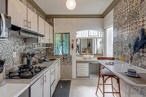 CONDESA HOUSE