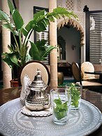 Riad Dar Lalzohra