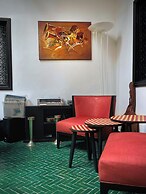 Riad Dar Lalzohra