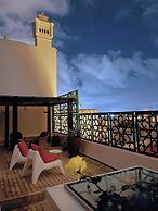 Riad Dar Lalzohra