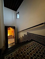 Riad Dar Lalzohra