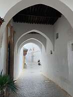 Riad Dar Lalzohra