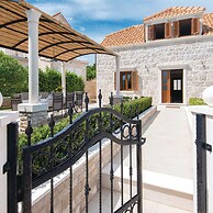 Holiday Home Lovište