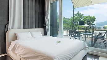 Gapyeong Chagall Spa Pension