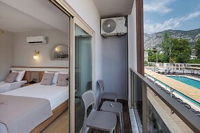 Monk Resort Hotel