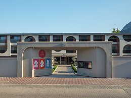 Monk Resort Hotel