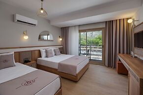 Monk Resort Hotel