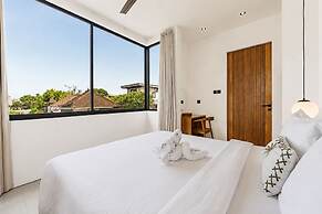 Casa Riva by GORO