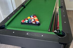 Cozy 3 Bedrooms Birmingham House With Pool Table