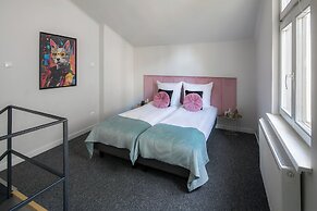 GA Apartments