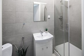 GA Apartments