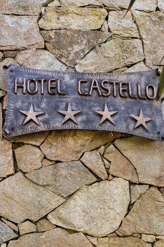 Hotel with swimming-pool in Arborea