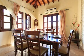 Villa River View in Peristerona
