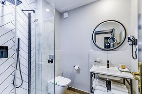 Donna Anna Boutique Hotel