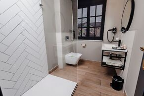 Donna Anna Boutique Hotel