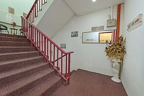 OYO 90999 DG HOTEL