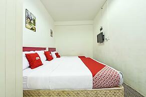OYO 90999 DG HOTEL