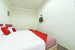 OYO 90999 DG HOTEL