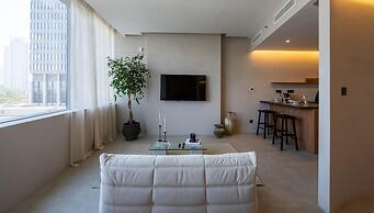Minimalist Difc Studio w Pool Gym
