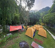 OYO 90993 Ulu River Lodge