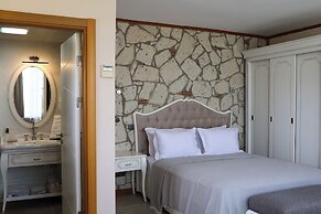 Marin Alacati Hotel