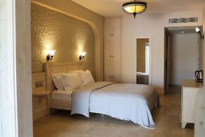 Marin Alacati Hotel