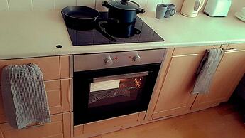 Victoria Guest Accommodation & Studio Apartments