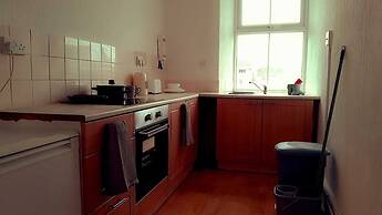 Victoria Guest Accommodation & Studio Apartments