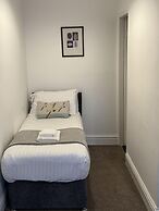 Victoria Guest Accommodation & Studio Apartments