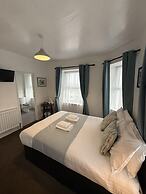 Victoria Guest Accommodation & Studio Apartments