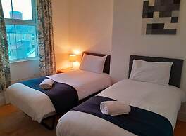 Victoria Guest Accommodation & Studio Apartments