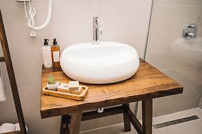 KAAB Boutique Hotel