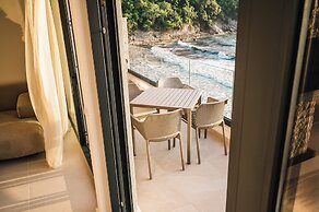 KAAB Boutique Hotel