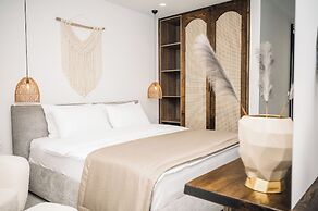 KAAB Boutique Hotel