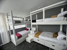 M & B Backpackers