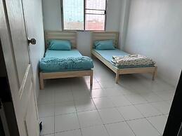 JS786CAFFE&HOSTEL