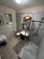 Charming Apartment City Escape