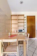 Bright Studio with balcony by Wonderful Italy