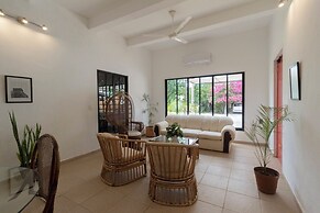 Casa Itza