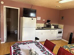 Lamplighter Viking Motel