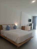 Triple 888  Suites