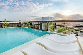 Alex Villas Complex N4