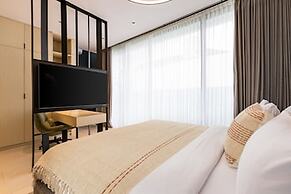 Alex Villas Complex N4