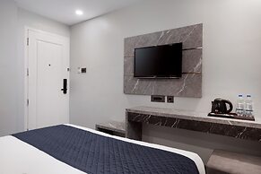 Hotel 44 Oasis