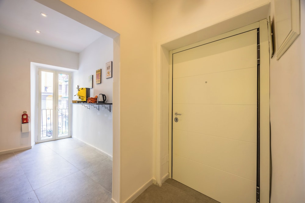 Nefelu apartments
