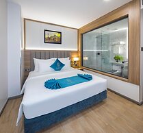 Avari Hotel