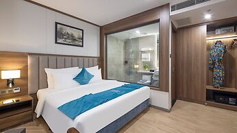 Avari Hotel