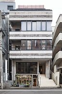 M/W HOTEL
