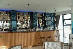 Centre Point Danang Hotel & Residence